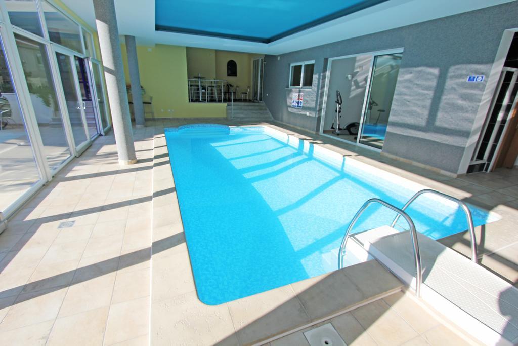 Apartments Villa Ceres Klek Exteriör bild