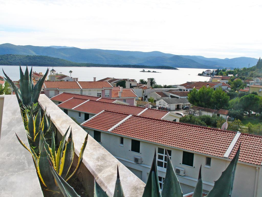 Apartments Villa Ceres Klek Exteriör bild